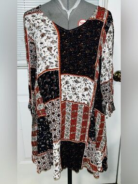 Umgee Patchwork Print Backless Tunic Dress in Black, White & Rust